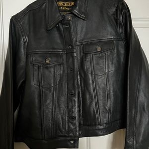 Ladies XXL Black leather Jacket